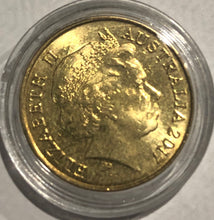 Load image into Gallery viewer, 2017 Remembrance Day $2 Coin, Circulated